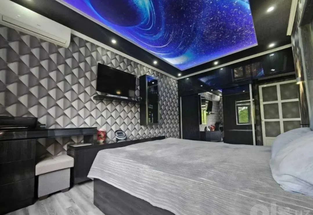 Сотилади 4 хонали квартира, 77 м², 3/4 қават — Учтепа тумани