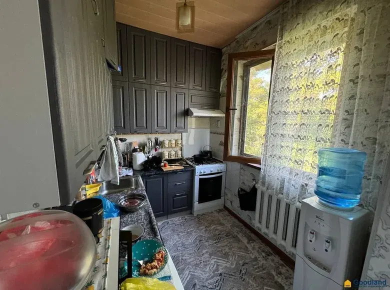 Sotiladi 2 xonali kvartira, 65 m², 4/4 qavat — Toshkent shahri