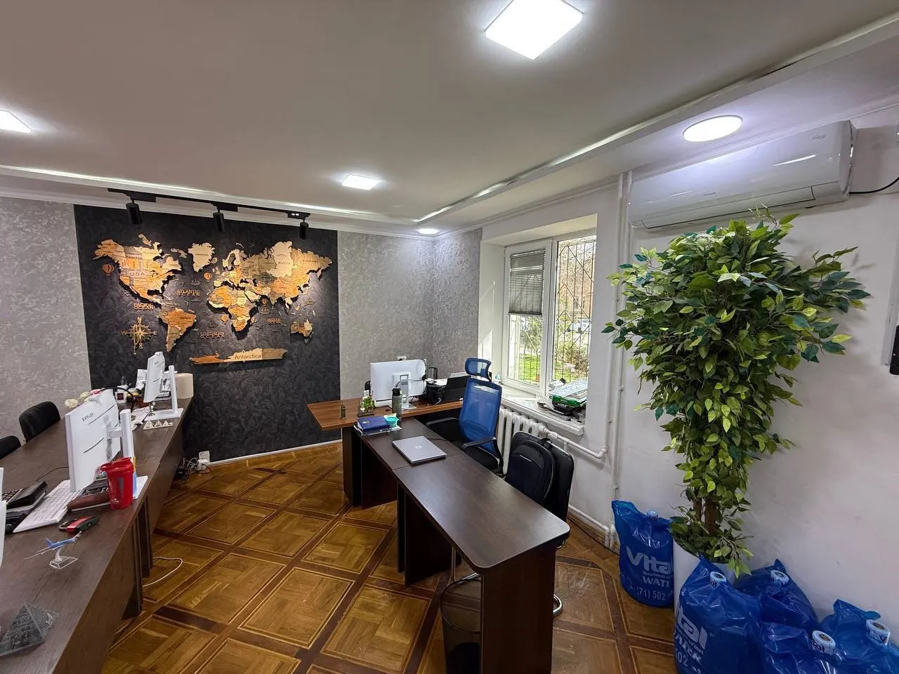 Sotiladi tijorat binosi, 78 m² — Mirobod tumani