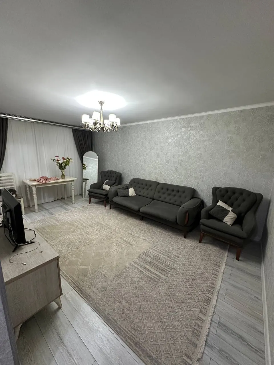 Сотилади 3 хонали квартира, 64 м², 2/5 қават — Юнусобод тумани