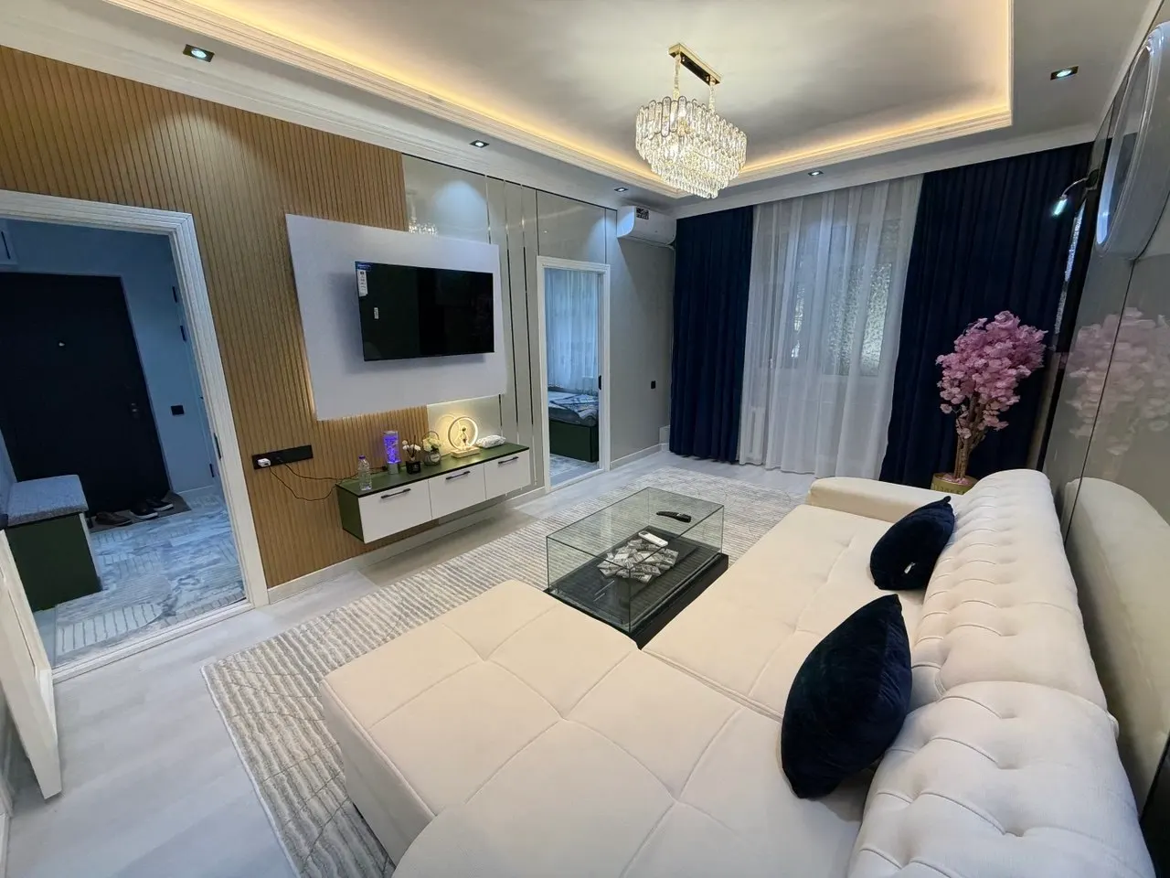 Сотилади 3 хонали квартира, 50 м², 1/4 қават — Чилонзор тумани