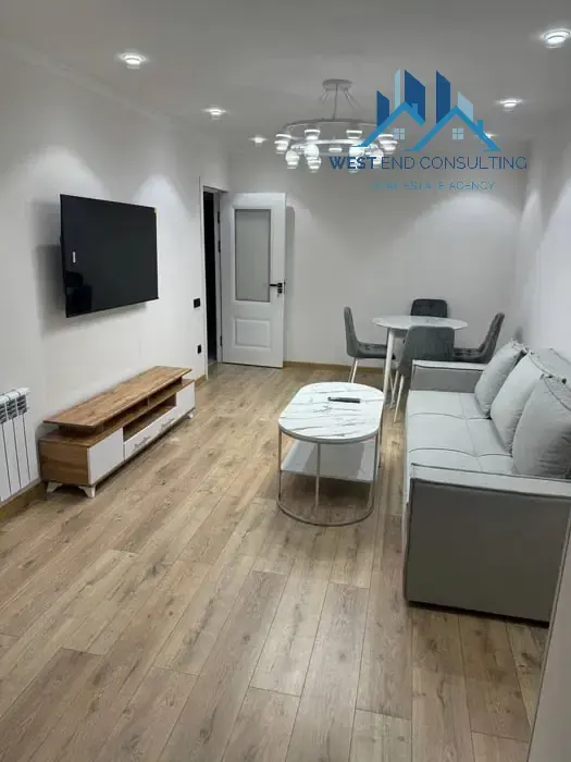 Продаётся 2-комнатная квартира, 65 м², 3/4 этаж — Мирабадский район