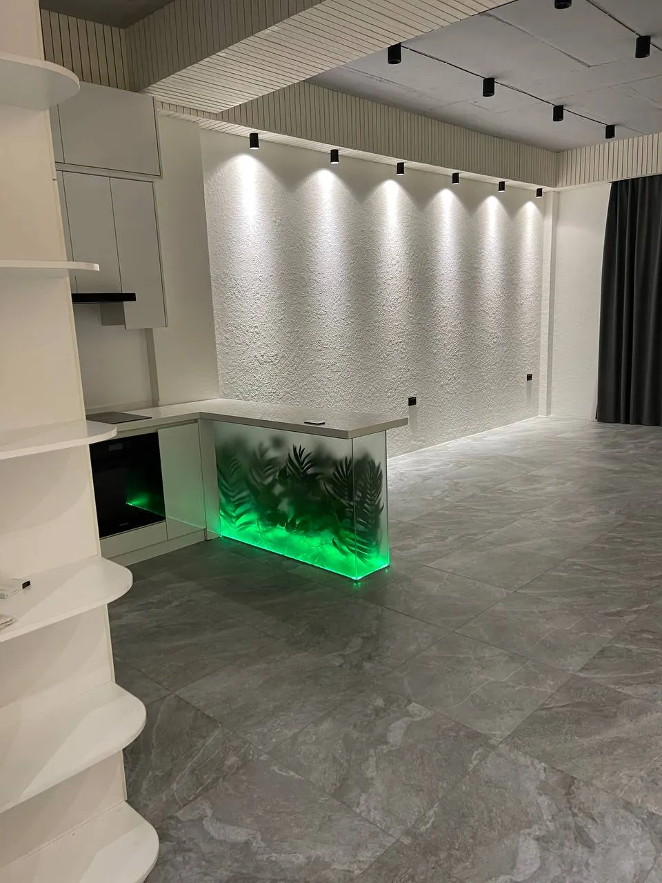 Ijaraga beriladi 3 xonali kvartira, 118 m², 10/12 qavat — Yakkasaroy tumani