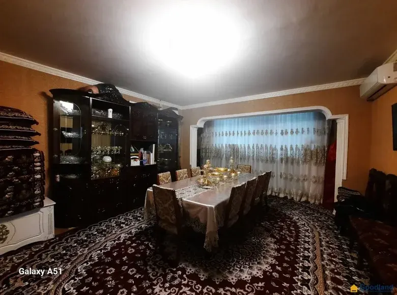 Продаётся 4-комнатная квартира, 81 м², 1/4 этаж — Ташкент
