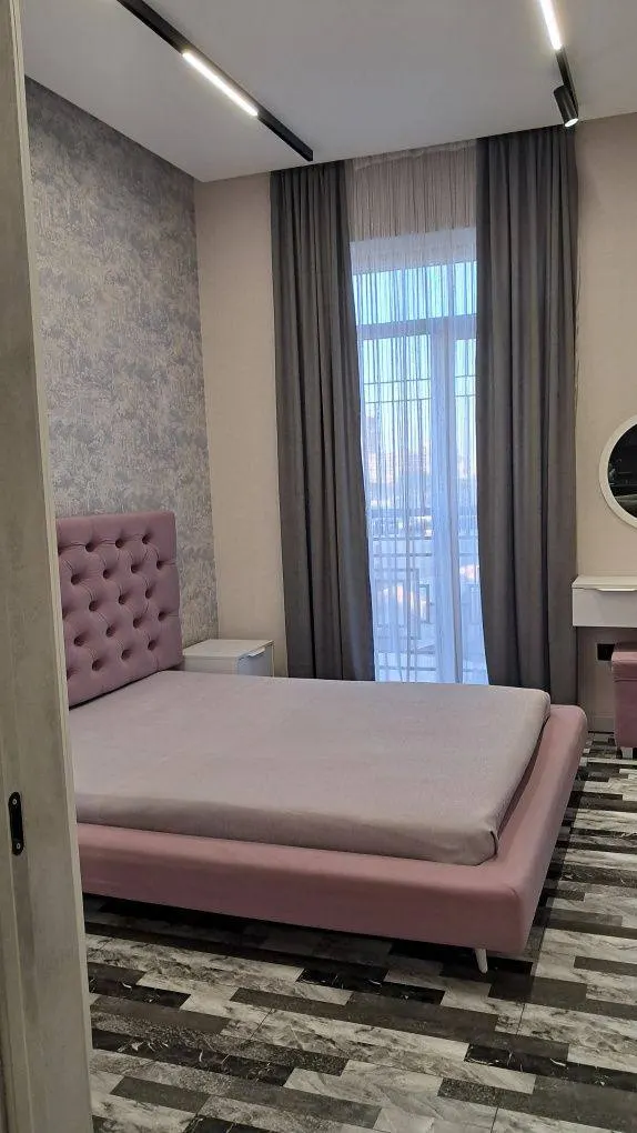 Sotiladi 3 xonali kvartira, 70 m², 7/10 qavat — Yunusobod tumani
