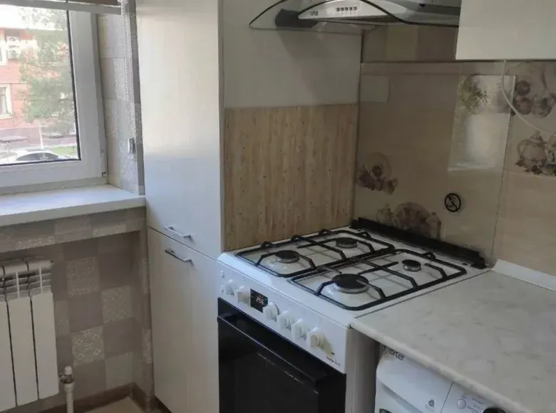Сотилади 1 хонали квартира, 33 м², 2/8 қават — Чилонзор тумани