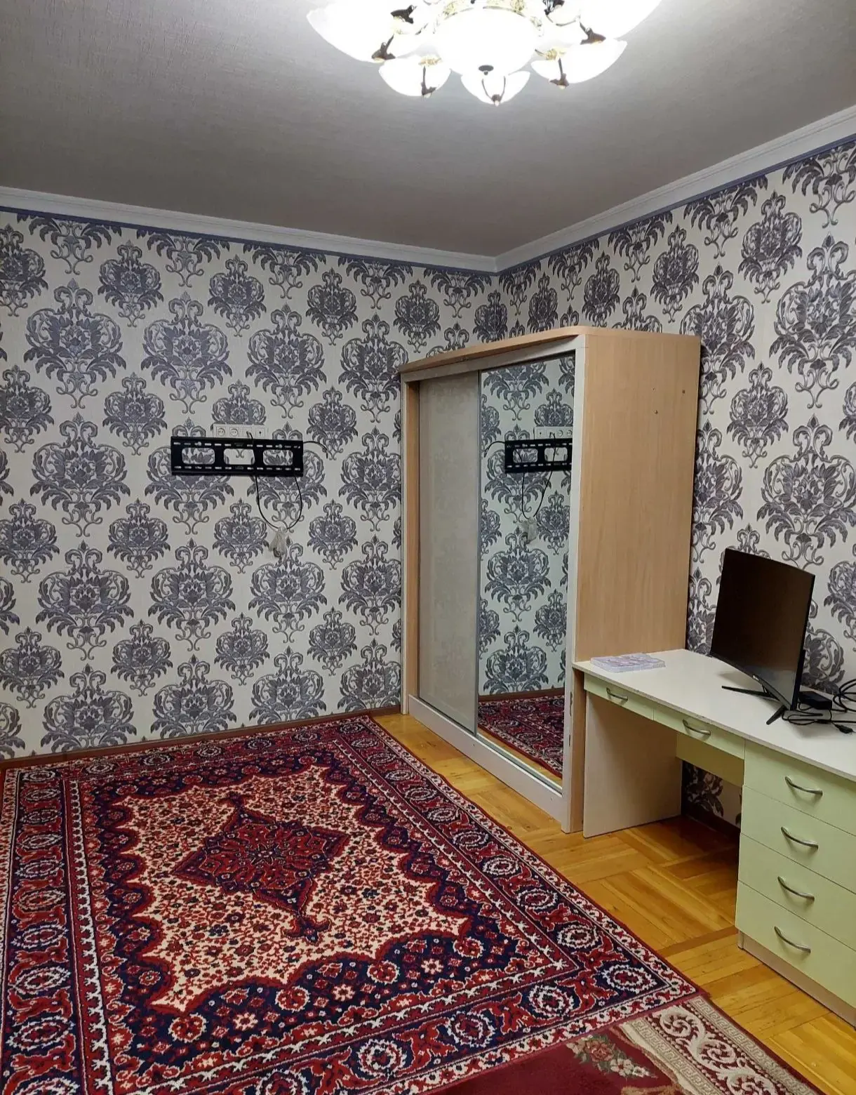 Ijaraga beriladi 3 xonali kvartira, 80 m², 2/5 qavat — Shayxontohur tumani