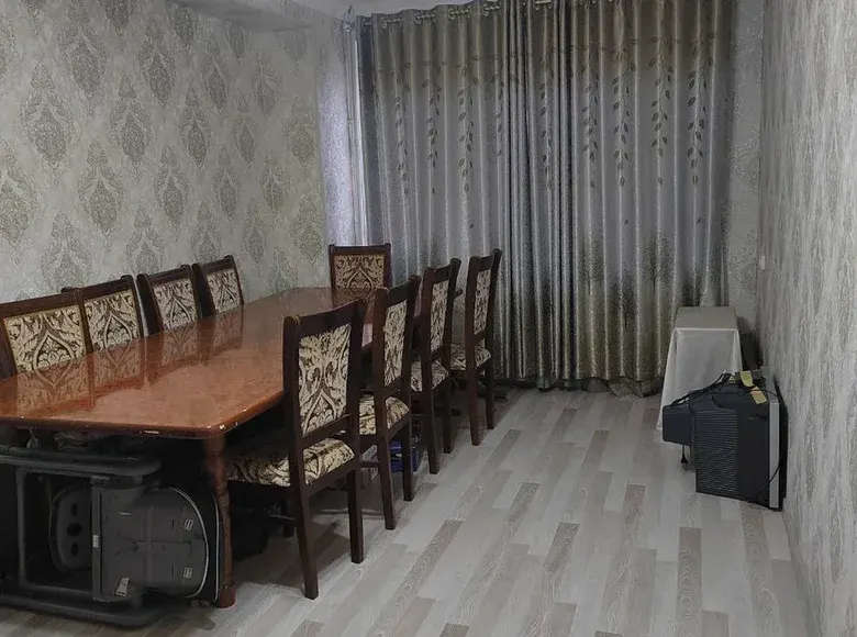 Сотилади 4 хонали квартира, 83 м², 7/9 қават — Миробод тумани