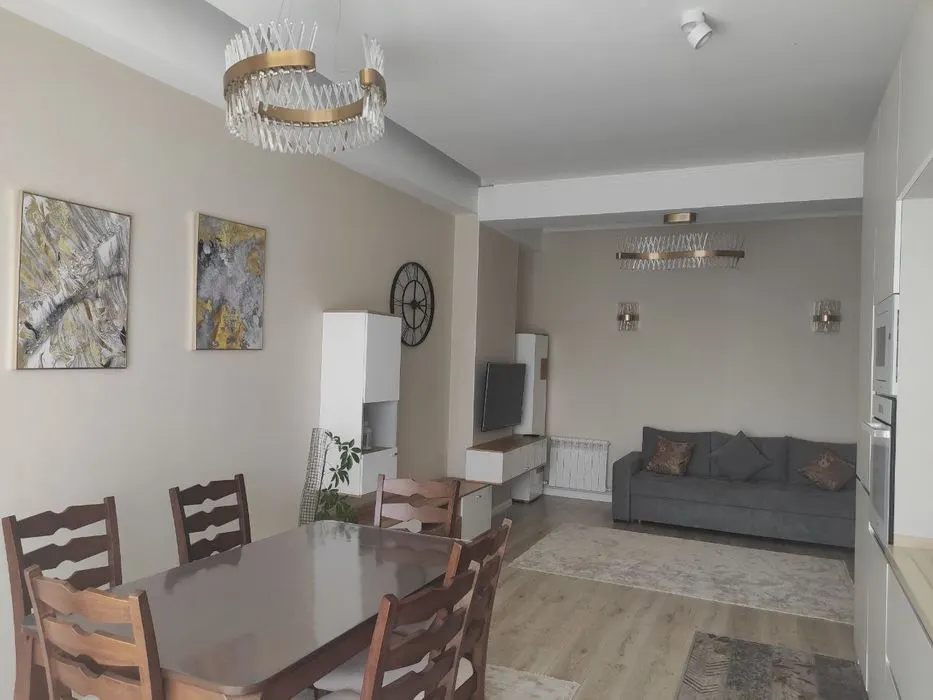 Сдаётся 3-комнатная квартира, 90 м², 3/7 этаж — Шайхантахурский район