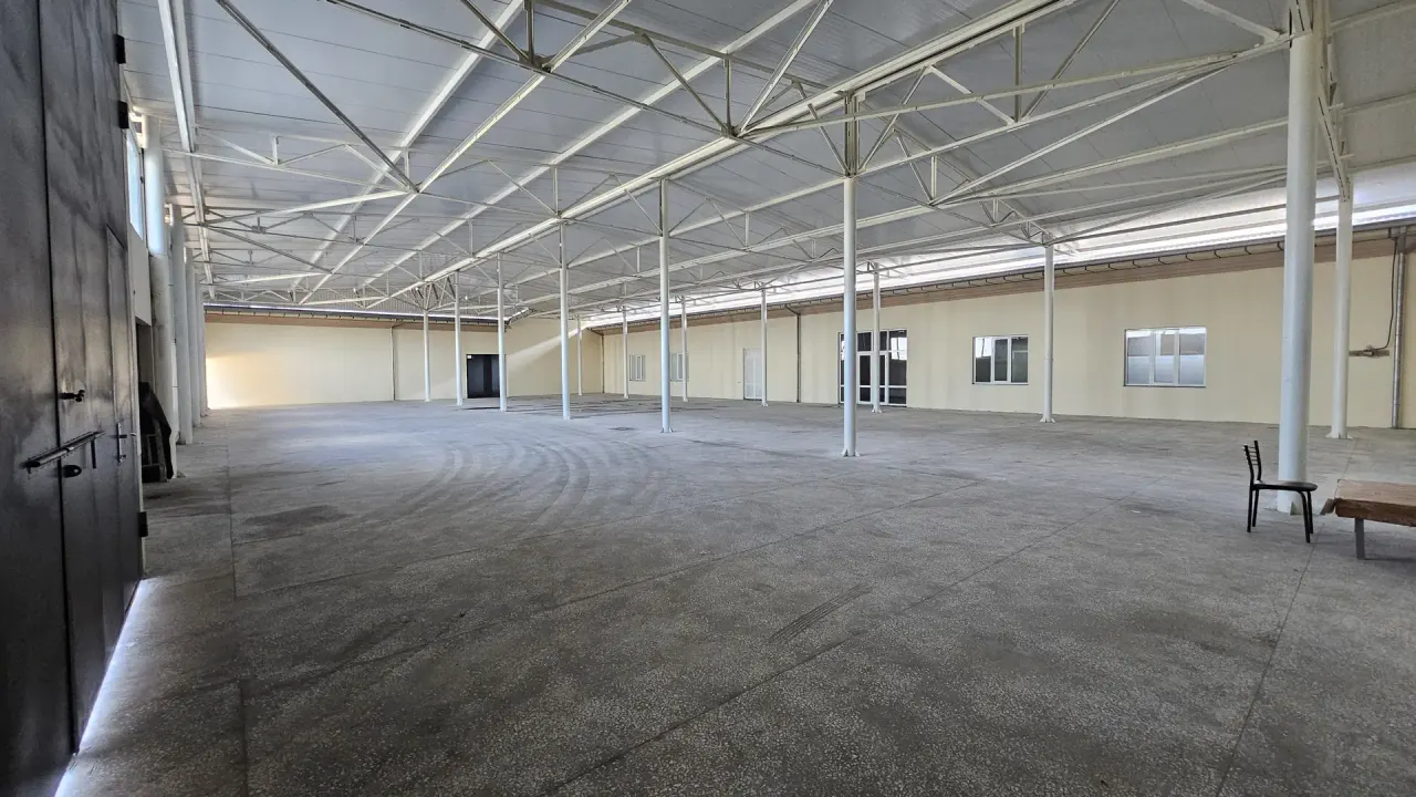 Сдаётся коммерческое помещение, 2000 м² — Юнусабадский район