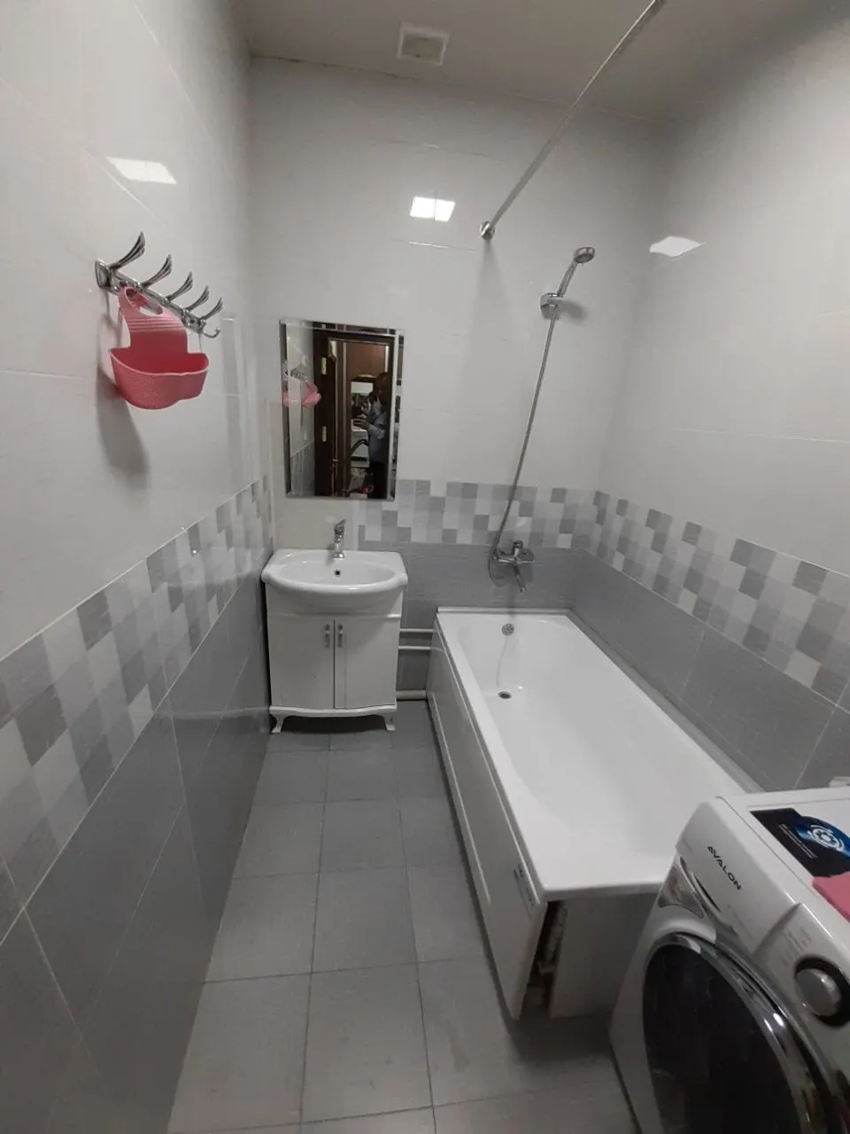 Сдаётся 3-комнатная квартира, 90 м², 3/9 этаж — Шайхантахурский район