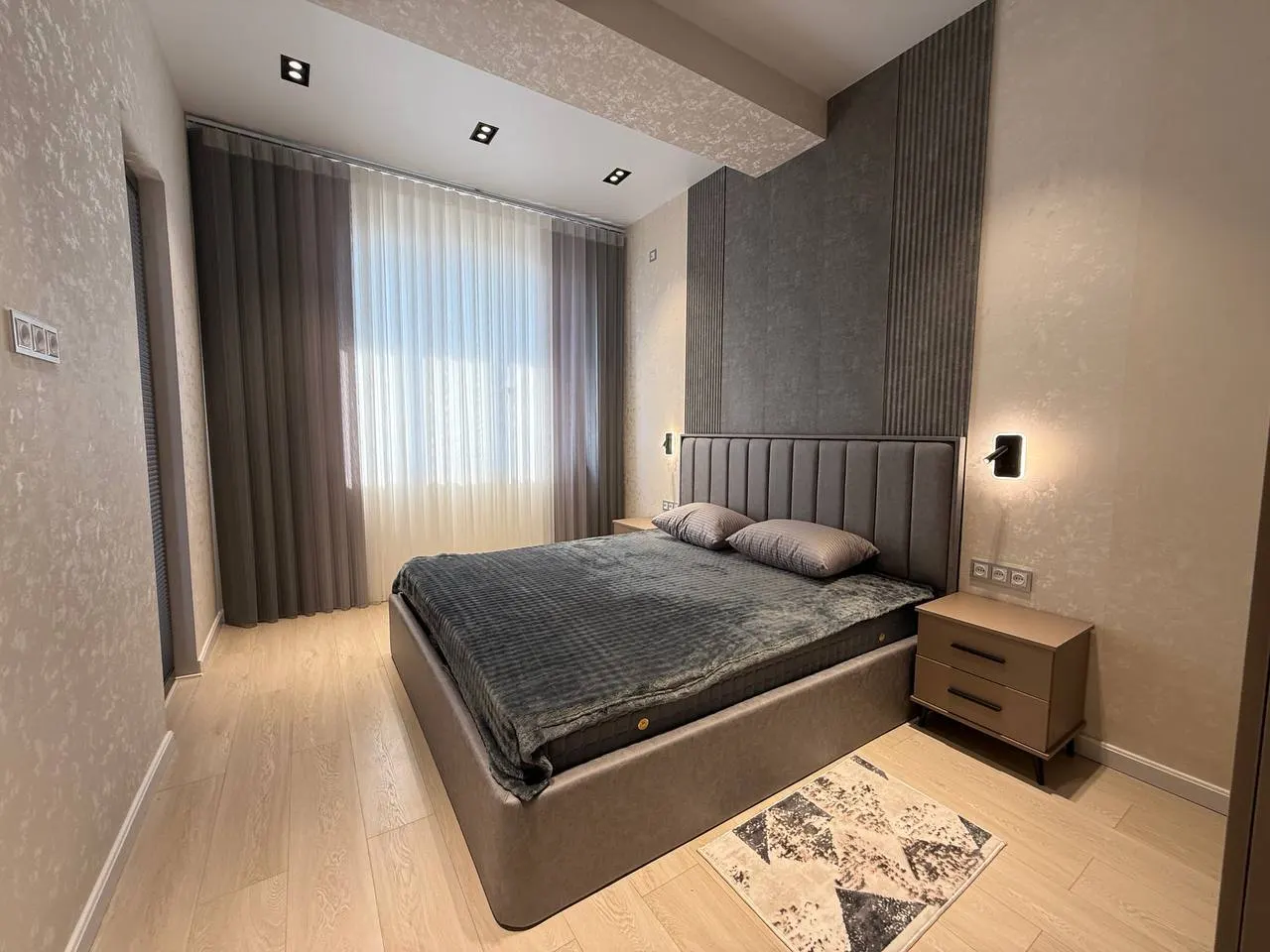 Sotiladi 2 xonali kvartira, 55 m², 4/16 qavat — Yakkasaroy tumani