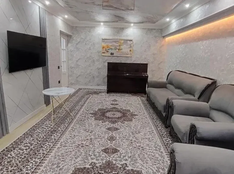 Продаётся 2-комнатная квартира, 59 м², 3/9 этаж — Яккасарайский район