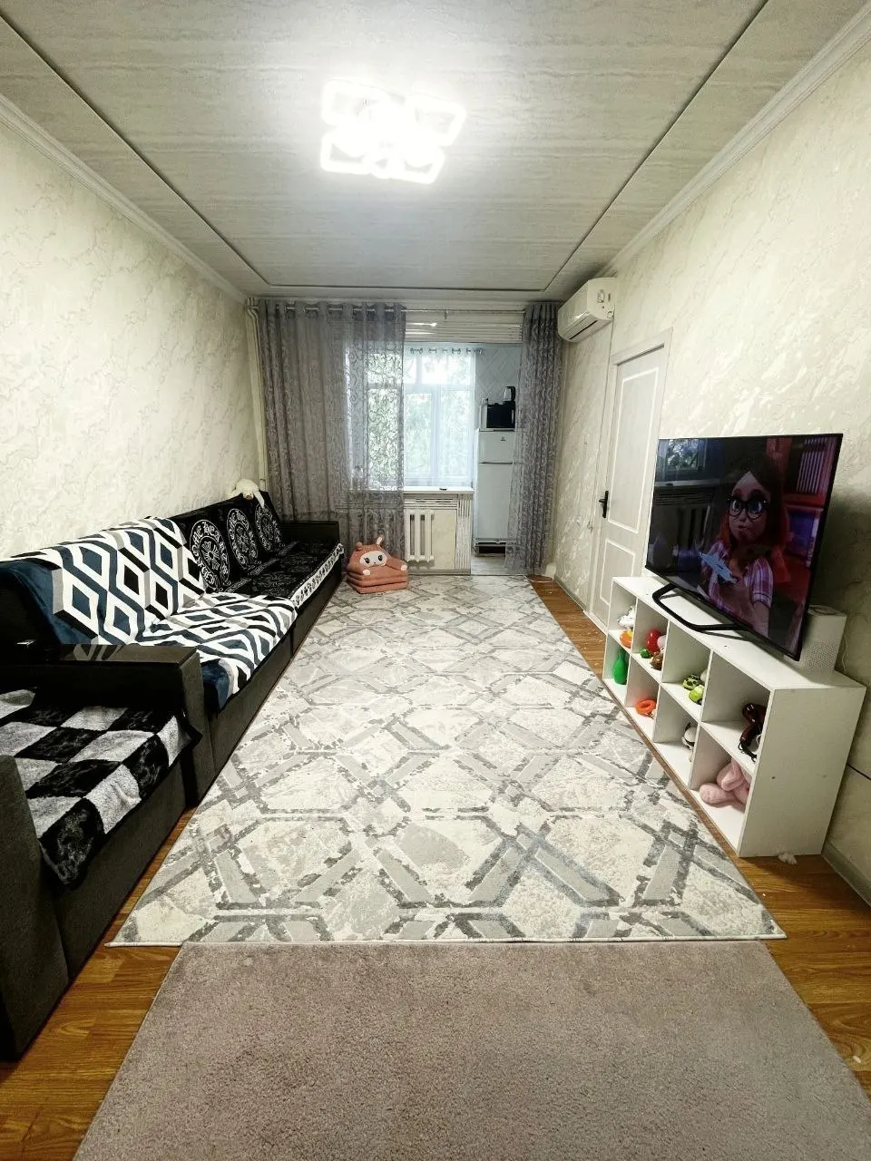 Продаётся 2-комнатная квартира, 50 м², 2/4 этаж — Яшнабадский район