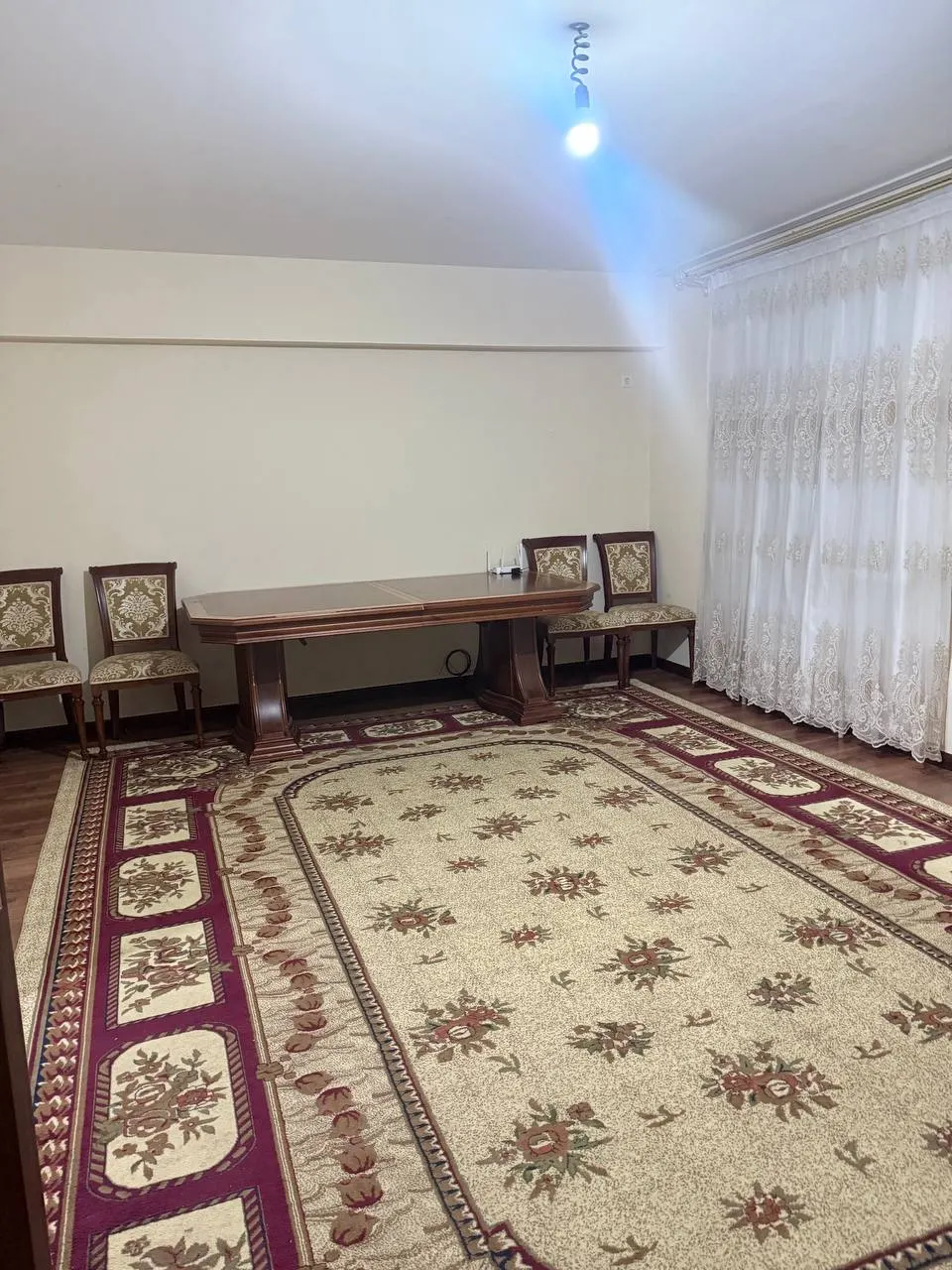 Ijaraga beriladi 2 xonali kvartira, 70 m², 4/7 qavat — Shayxontohur tumani
