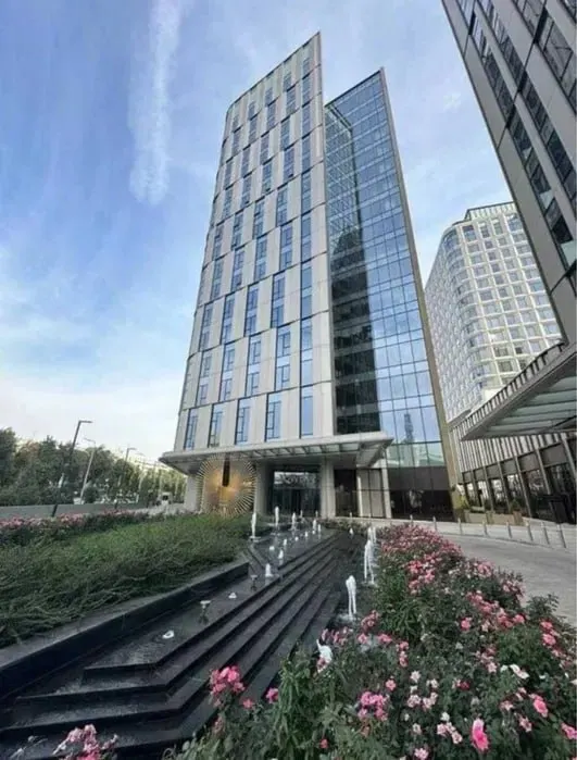 Сотилади тижорат биноси, 95 м², 8/17 қават — Юнусобод тумани