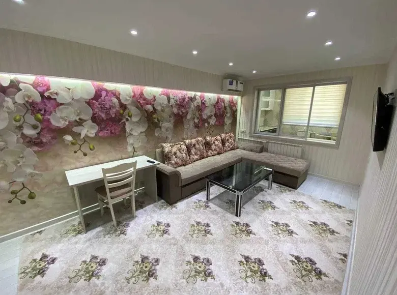 Ижарага берилади 3 хонали квартира, 55 м², 2/4 қават — Юнусобод тумани