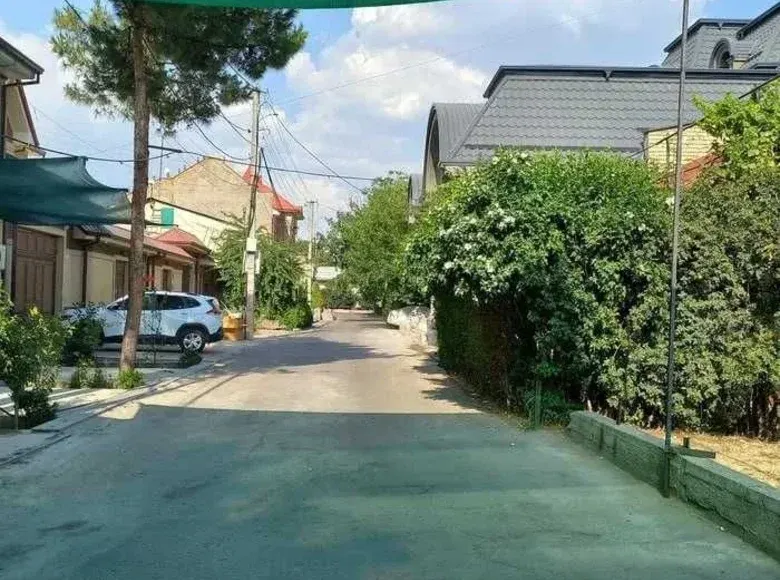 Сотилади 6 хонали ҳовли уй, 140 м² — Мирзо Улуғбек тумани