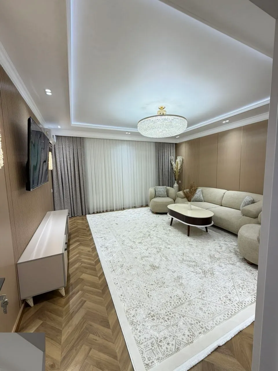 Сотилади 4 хонали квартира, 100 м², 7/9 қават — Олмазор тумани