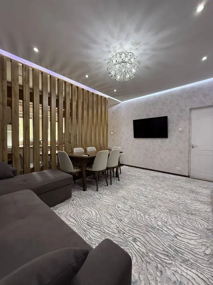 Sotiladi 2 xonali kvartira, 66 m², 3/9 qavat — Mirzo Ulugʻbek tumani