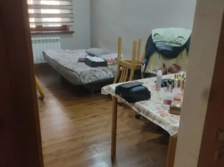 Sotiladi 2 xonali kvartira, 60 m², 1/4 qavat — Chilonzor tumani