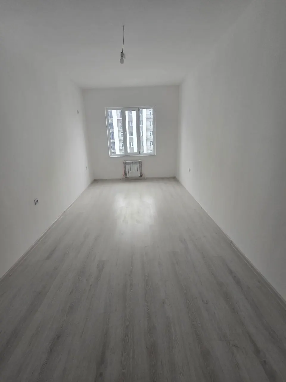 Sotiladi 2 xonali kvartira, 59 m², 15/16 qavat — Yangihayot tumani