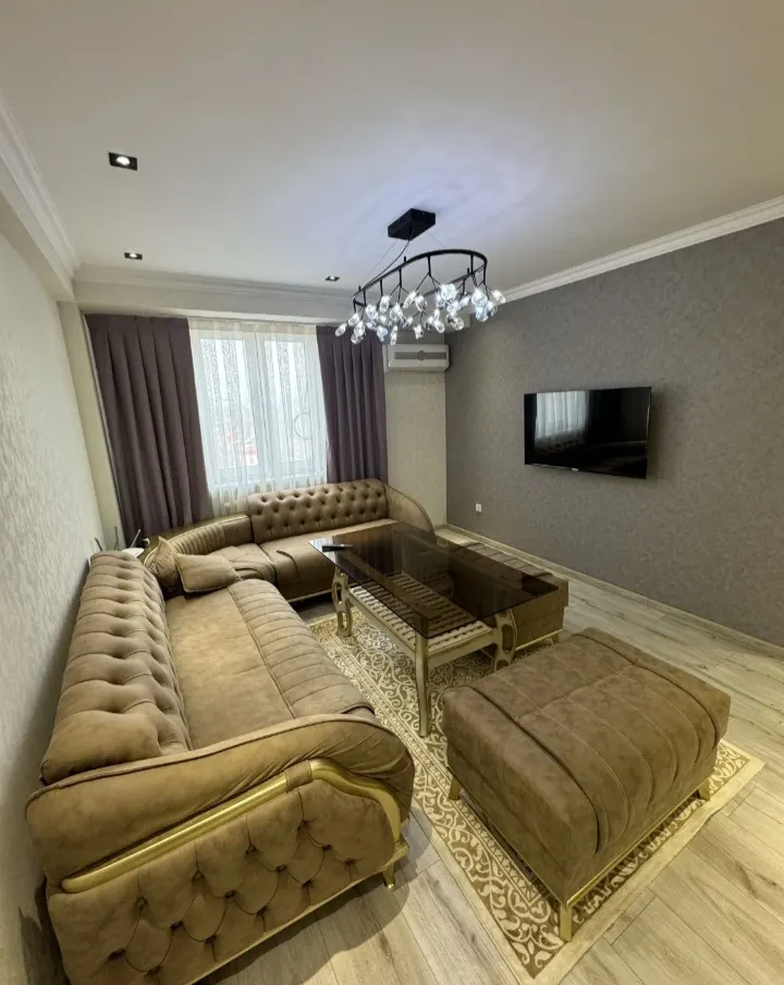 Ijaraga beriladi 4 xonali kvartira, 100 m², 6/12 qavat — Yakkasaroy tumani