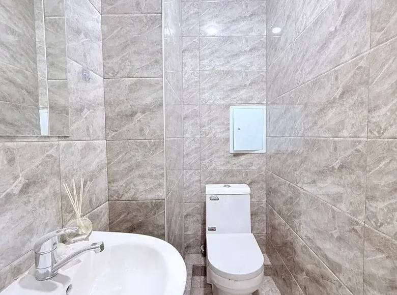 Sotiladi 2 xonali kvartira, 44 m², 4/11 qavat — Nurafshon shahri