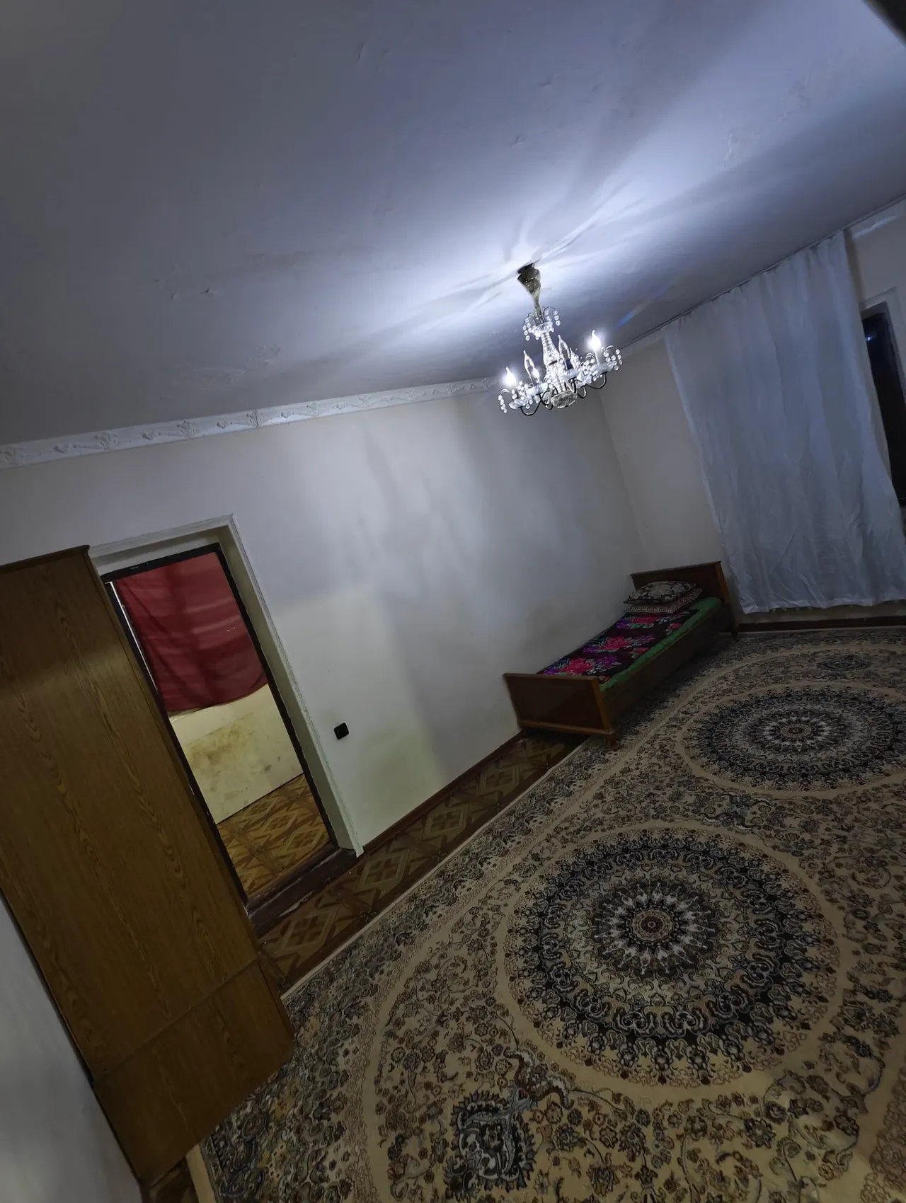 Продаётся 1-комнатная квартира, 38 м², 4/4 этаж — Шайхантахурский район
