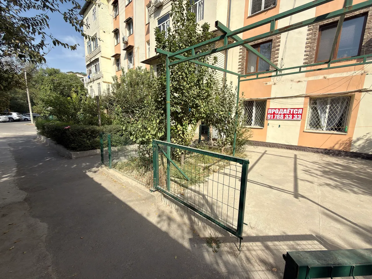 Продаётся 3-комнатная квартира, 72 м², 1/5 этаж — Шайхантахурский район