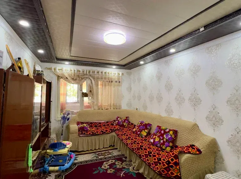 Сотилади 3 хонали квартира, 65 м², 1/4 қават — Фарғона шаҳри