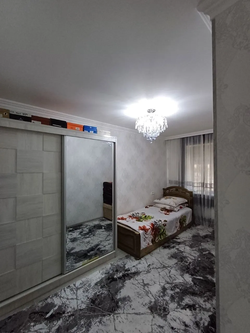 Sotiladi 4 xonali kvartira, 76 m², 2/5 qavat — Mirzo Ulugʻbek tumani
