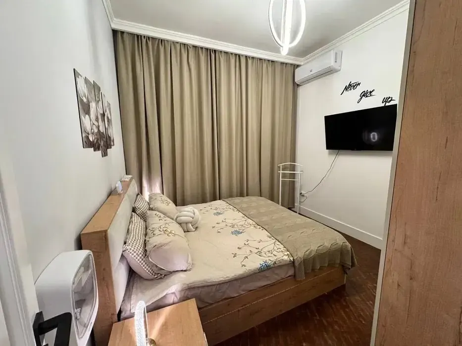 Сотилади 2 хонали квартира, 57 м², 1/4 қават — Мирзо Улуғбек тумани