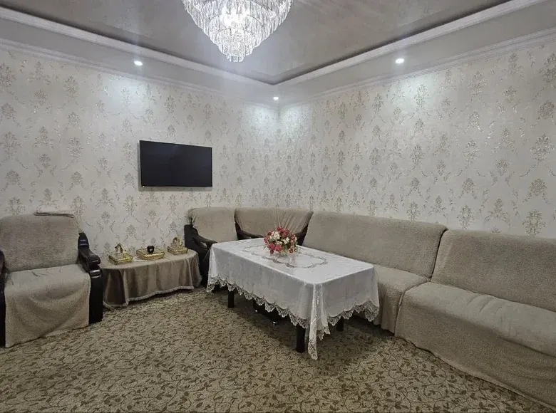 Продаётся 4-комнатная квартира, 98 м², 5/9 этаж — Ташкент
