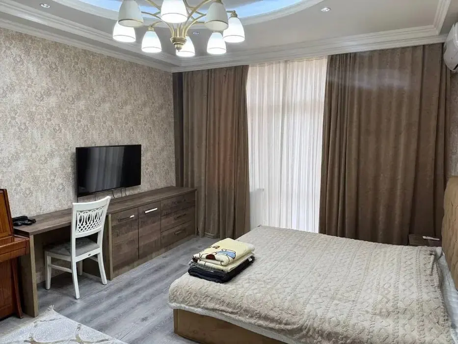 Сдаётся 3-комнатная квартира, 65 м², 3/8 этаж — Мирабадский район