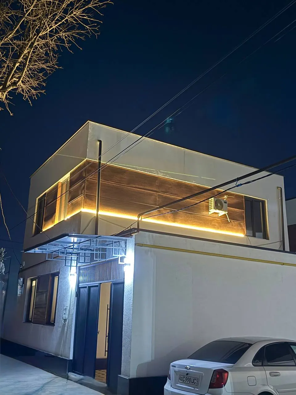 Сотилади 5 хонали ҳовли уй, 1,3 сотих, 2 қаватли — Тошкент тумани