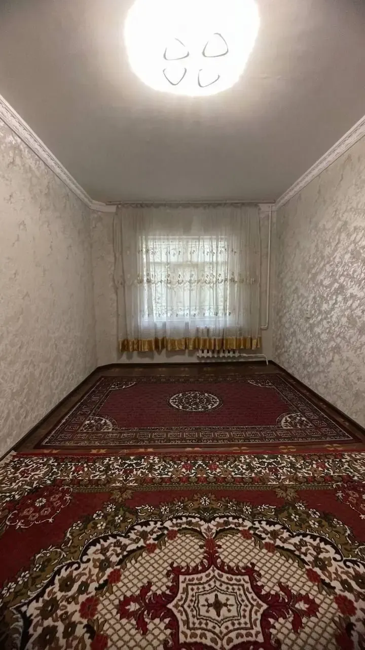 Сдаётся 1-комнатная квартира, 42 м², 3/4 этаж — Алмазарский район