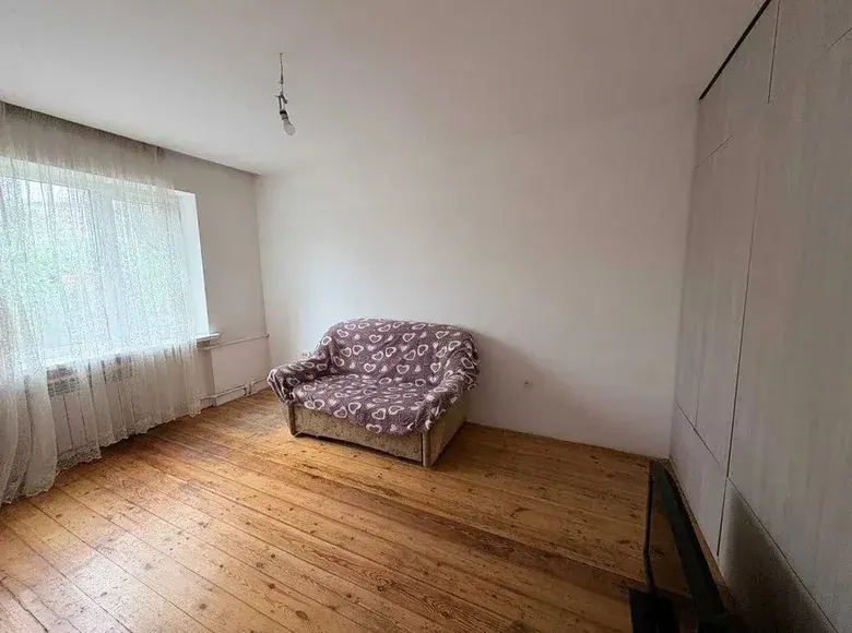 Sotiladi 1 xonali kvartira, 30 m², 5/5 qavat — Mirobod tumani