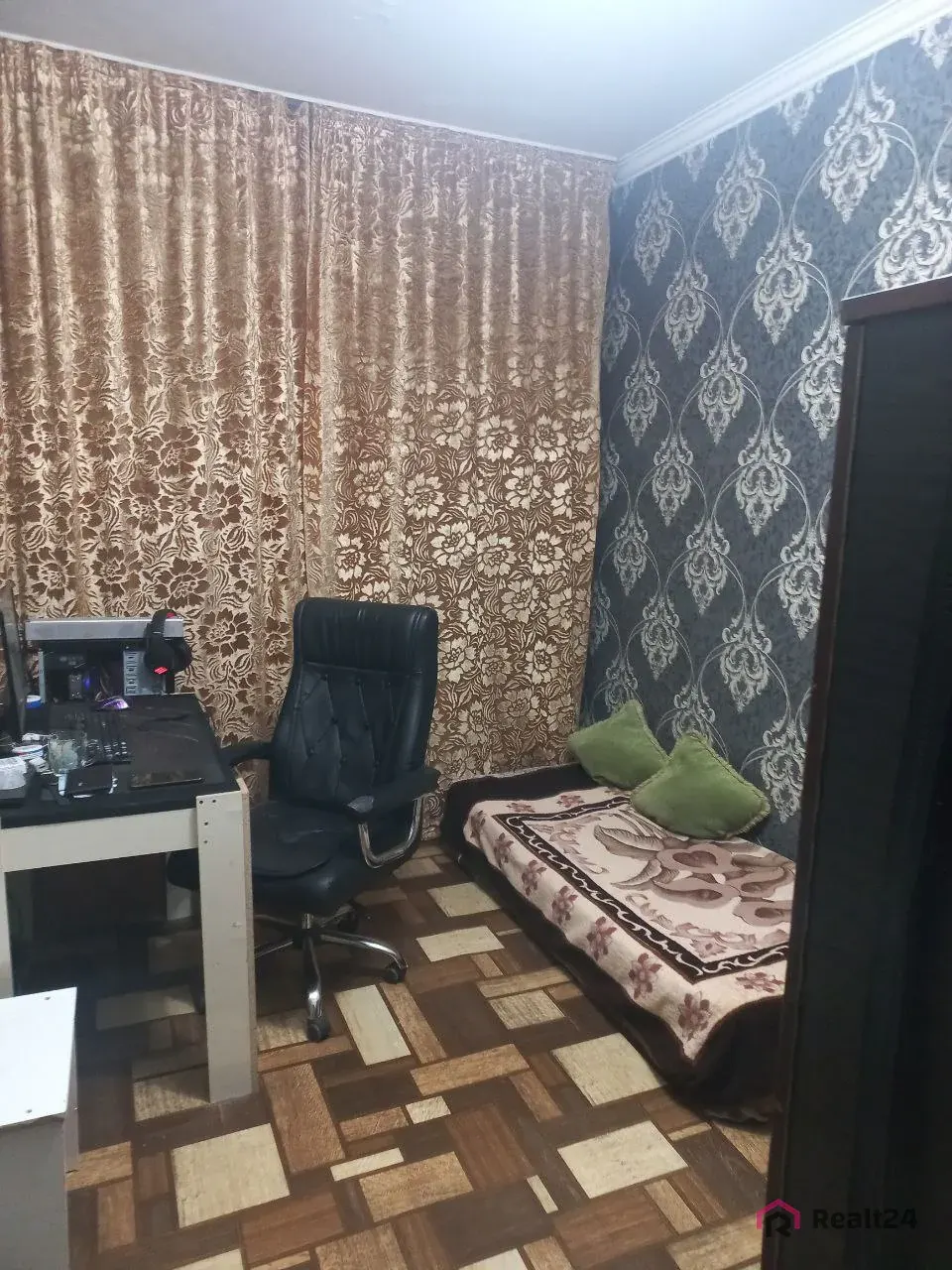 Sotiladi 3 xonali kvartira, 72 m², 4/4 qavat — Olmazor tumani