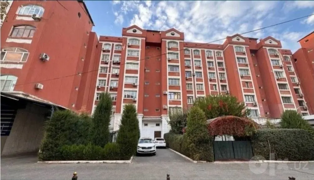 Сдаётся 5-комнатная квартира, 200 м², 6/7 этаж — Юнусабадский район