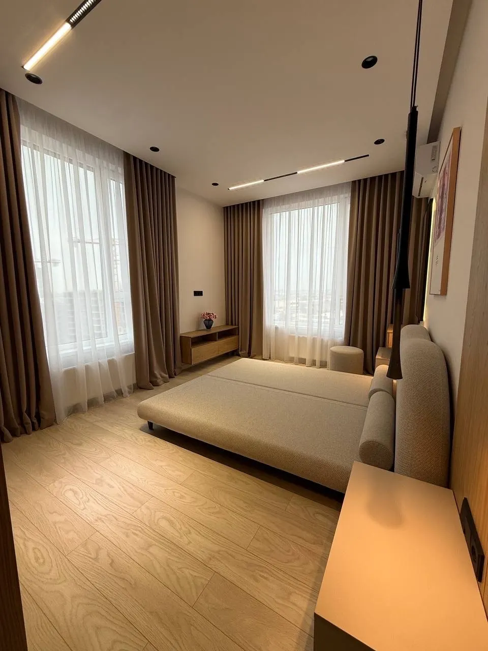 Сотилади 3 хонали квартира, 74 м², 10/12 қават — Олмазор тумани