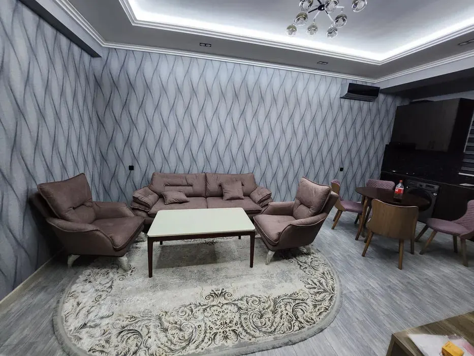 Сдаётся 2-комнатная квартира, 50 м², 3/9 этаж — Яккасарайский район