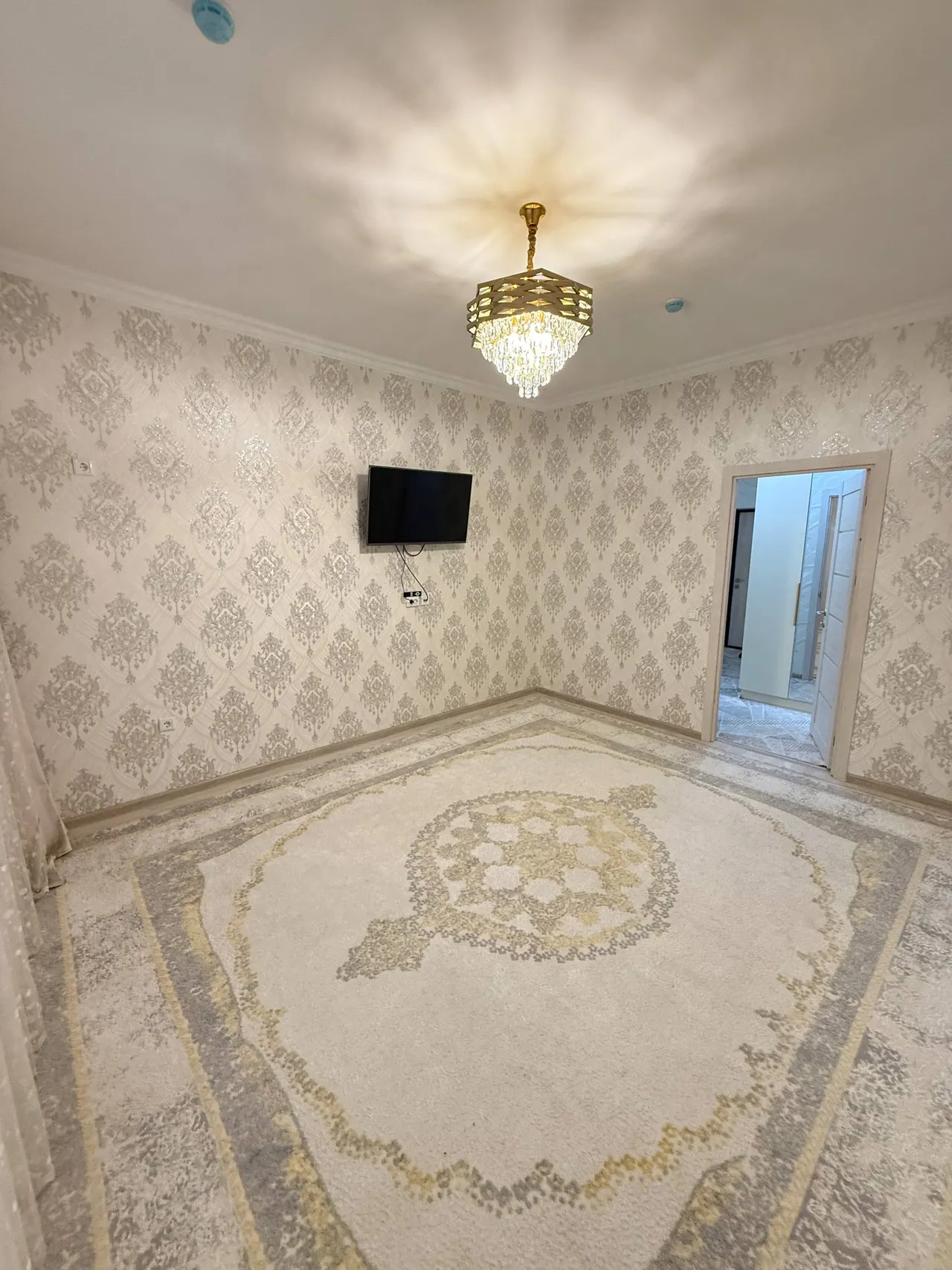 Sotiladi 3 xonali kvartira, 70 m², 8/16 qavat — Sergeli tumani