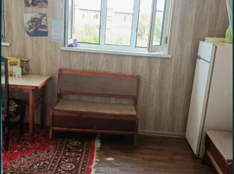 Sotiladi 4 xonali kvartira, 85 m², 4/4 qavat — Parkent tumani