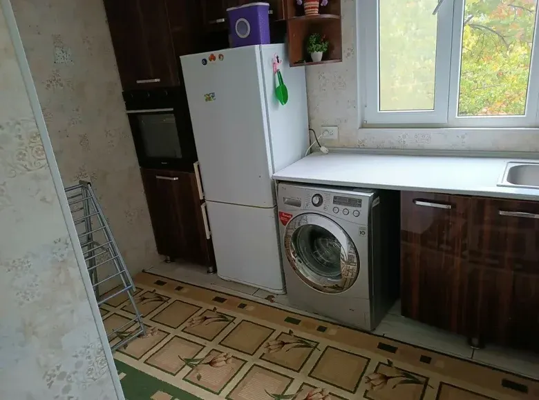 Сдаётся 3-комнатная квартира, 93 м², 2/5 этаж — Сергелийский район