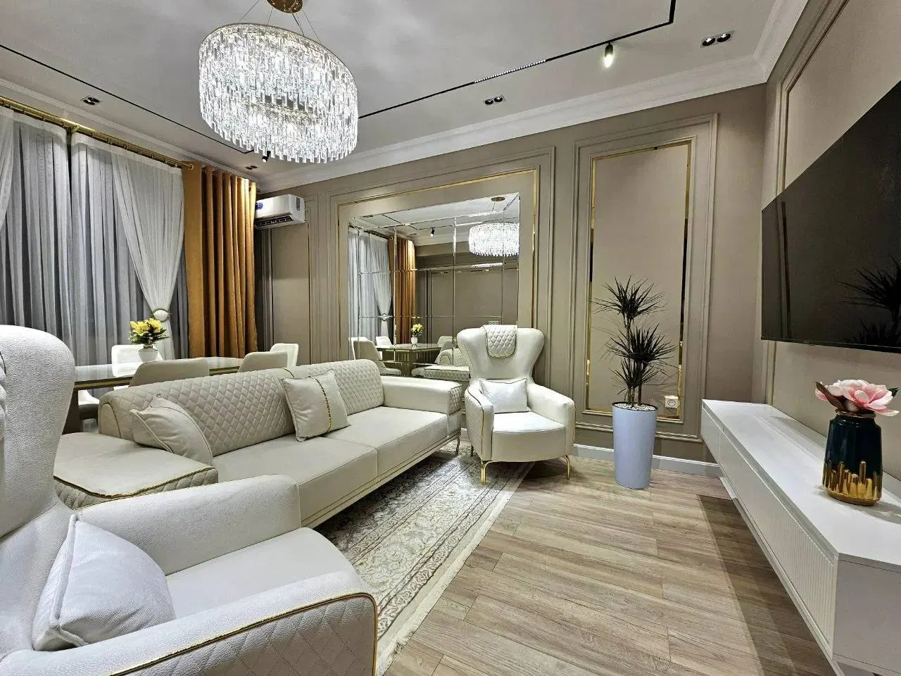 Ijaraga beriladi 3 xonali kvartira, 125 m², 6/8 qavat — Mirobod tumani