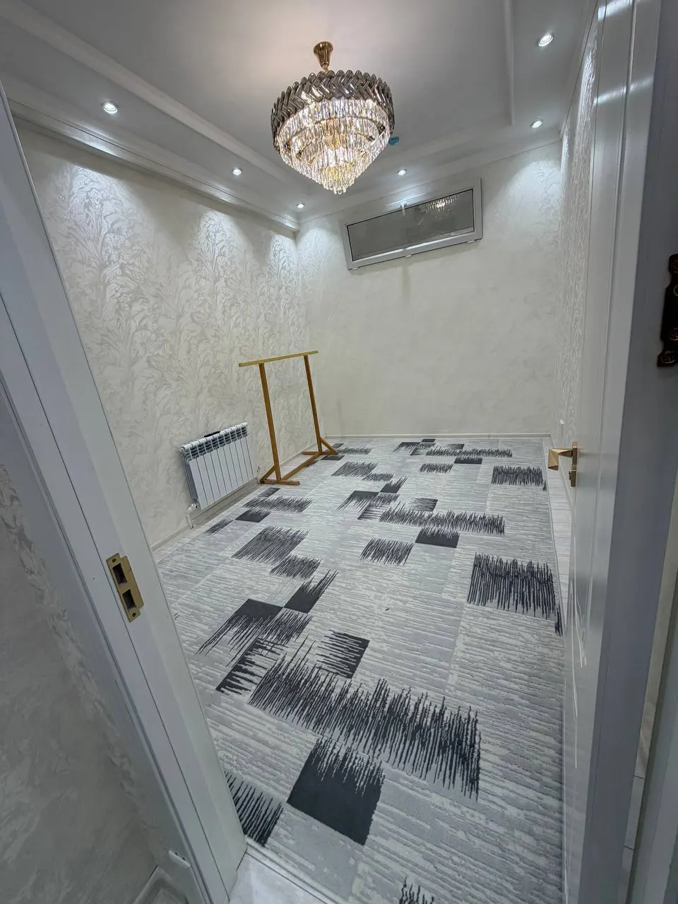 Продаётся 2-комнатная квартира, 51 м², 7/12 этаж — Сергелийский район