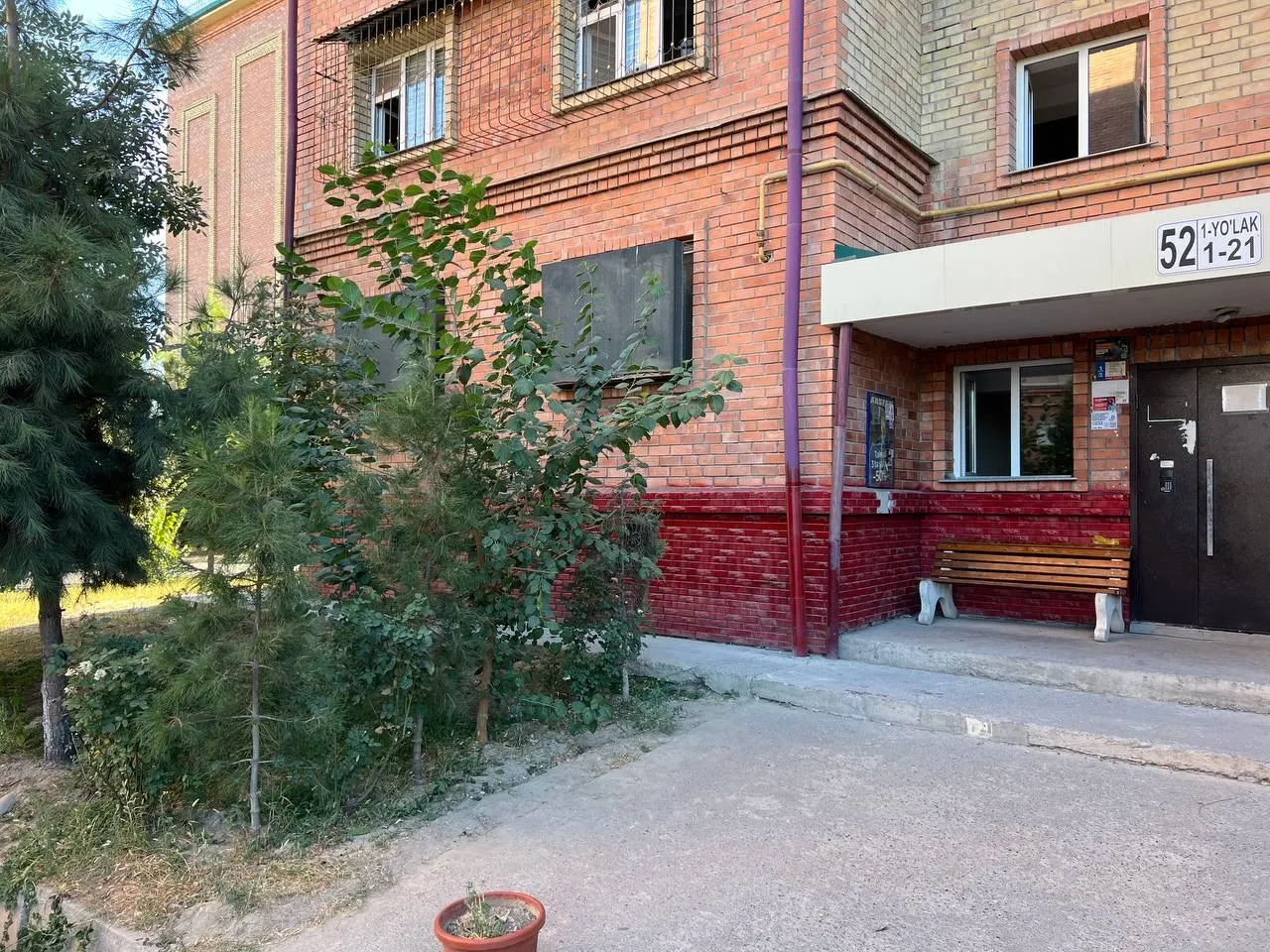 Сотилади 2 хонали квартира, 70.9 м², 1/7 қават — Янгиҳаёт тумани