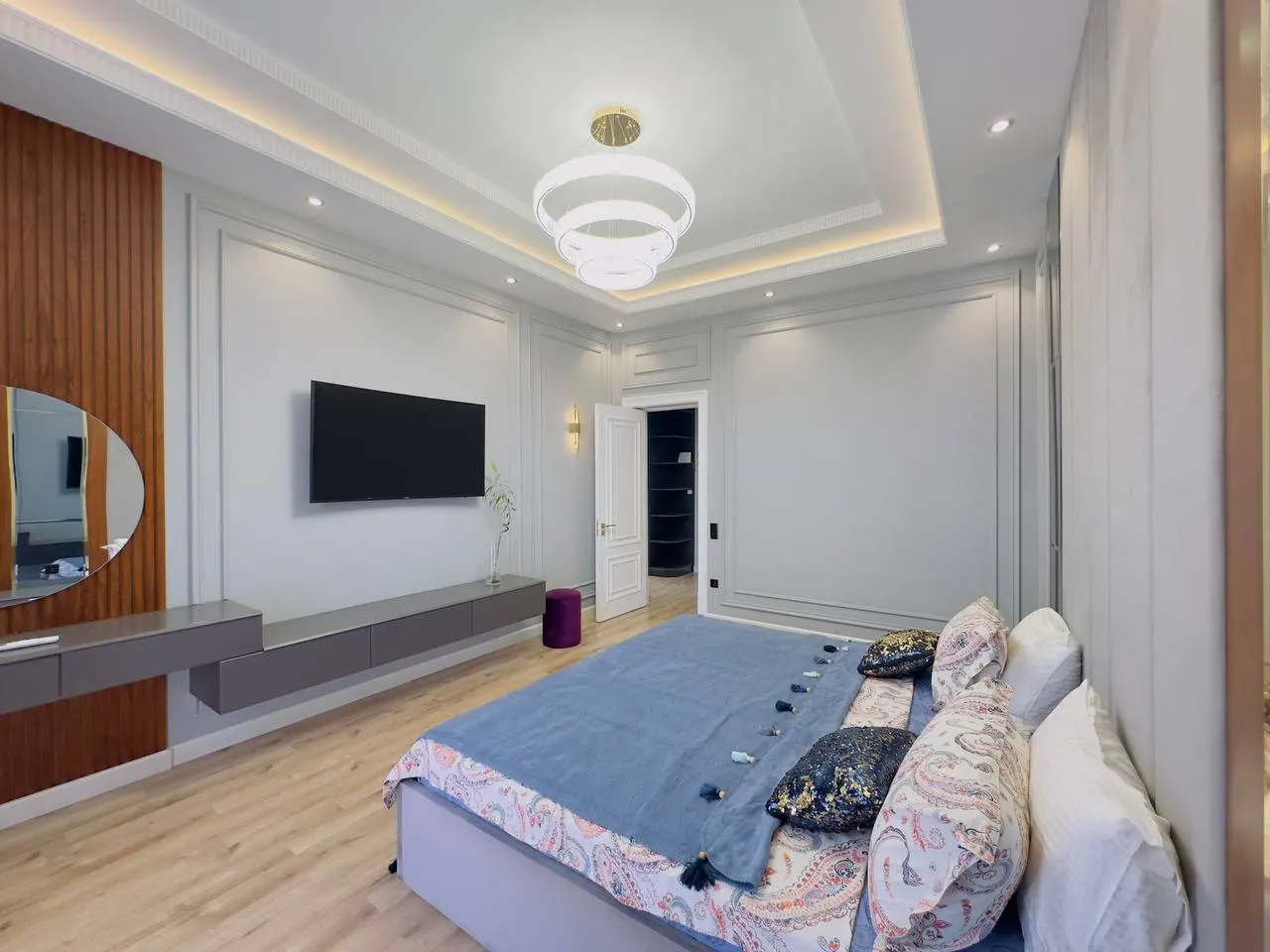 Sotiladi 3 xonali kvartira, 103 m², 10/14 qavat — Yakkasaroy tumani