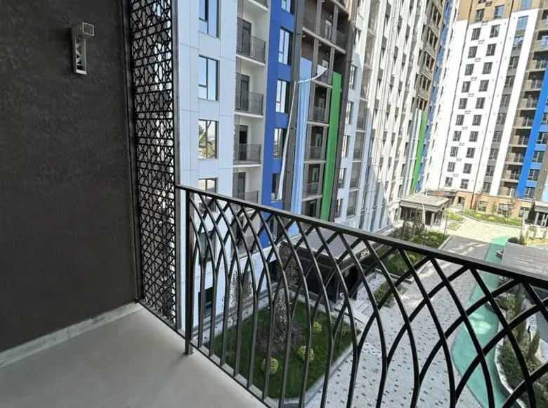 Продаётся 1-комнатная квартира, 38 м², 2/14 этаж — Мирзо-Улугбекский район